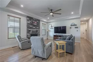 7125 Rivendell Cir, Miami Township, OH 45459 - Photo 5