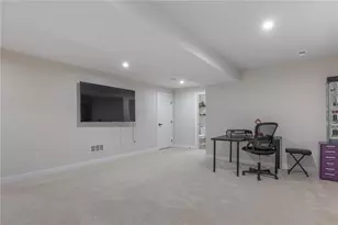 7125 Rivendell Cir, Miami Township, OH 45459 - Photo 27