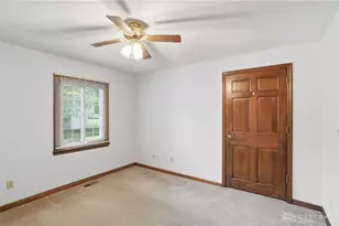 1081 Cedar Creek Cir, Washington Twp, OH 45459 - Photo 37