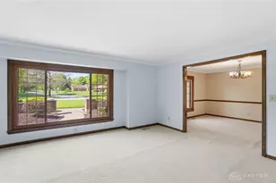 1081 Cedar Creek Cir, Washington Twp, OH 45459 - Photo 19