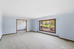 1081 Cedar Creek Cir, Washington Twp, OH 45459 - Photo 17