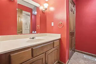 1081 Cedar Creek Cir, Washington Twp, OH 45459 - Photo 47