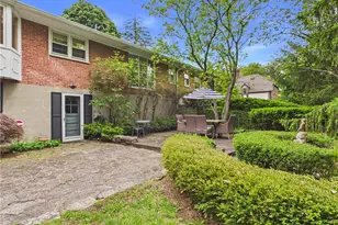 311 Schenck Ave, Oakwood, OH 45409 - Photo 5