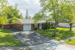 7411 Biscayne Ct, Dayton, OH 45424 - Photo 1