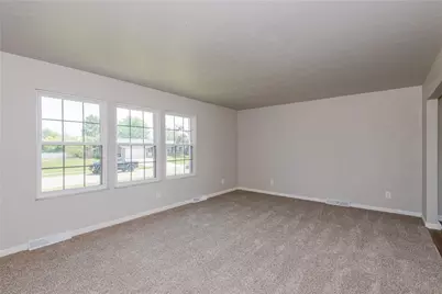 5689 Westcreek Drive, Trotwood, OH 45426 - Photo 7