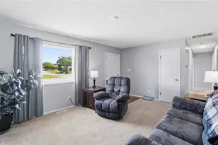 1000 Langdale Ave, New Carlisle, OH 45344 - Photo 5