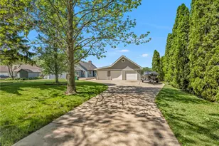 4526 Navajo Trail, Jamestown Vlg, OH 45335 - Photo 17