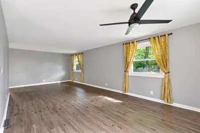 1700 Kensington Drive, Bellbrook, OH 45305 - Photo 5