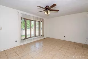 189 Katy Ln, Englewood, OH 45322 - Photo 5