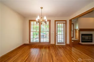 185 Barrington Village Dr, Beavercreek Twp, OH 45385 - Photo 17