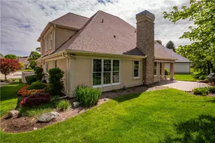 185 Barrington Village Dr, Beavercreek Twp, OH 45385 - Photo 59