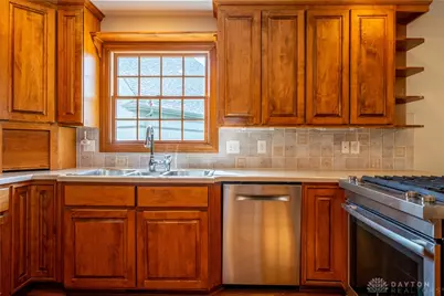 185 Barrington Village Drive, Beavercreek Twp, OH 45385 - Photo 13