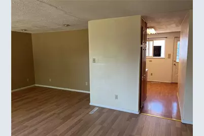4957 Chesham Drive, Dayton, OH 45424 - Photo 7