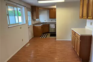 4957 Chesham Dr, Dayton, OH 45424 - Photo 9