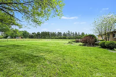 5884 Troy Road, Springfield, OH 45502 - Photo 25