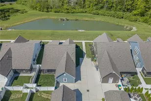 5039 Pepperwell Cir, Sugarcreek Twp, OH 45440 - Photo 5