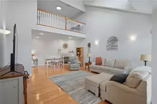 582 Storm Ct, Tipp City, OH 45371 - Photo 3