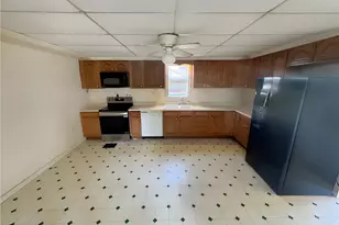 900 N Maple St, Eaton, OH 45320 - Photo 7