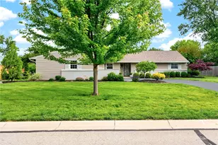 265 Gershwin Dr, Centerville, OH 45458 - Photo 3