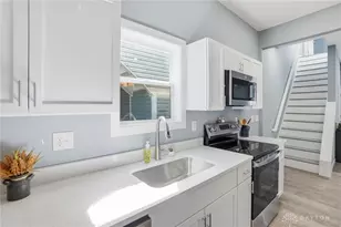 1809 E 5th St, Dayton, OH 45403 - Photo 13