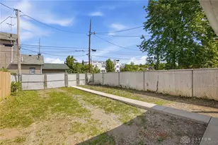 1809 E 5th St, Dayton, OH 45403 - Photo 37