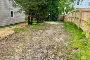 4 E 2nd St, Christiansburg, OH 45389 - Photo 33