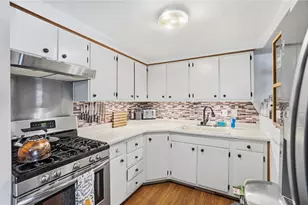 6041 Leycross Dr, Huber Heights, OH 45424 - Photo 5