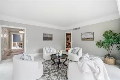 700 Palace Green Parkway, Washington Twp, OH 45459 - Photo 9