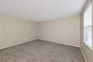 107 Marco Ln, Washington Twp, OH 45458 - Photo 7