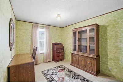 106 S Point Drive, Fairborn, OH 45324 - Photo 33