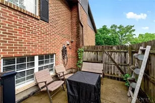 2570 Valais Ct, Sugarcreek Twp, OH 45458 - Photo 7