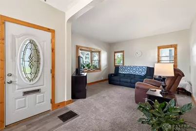 134 E 1st Street, Springfield, OH 45504 - Photo 5