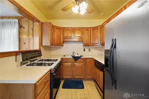 2719 Melbourne Ave, Dayton, OH 45417 - Photo 9
