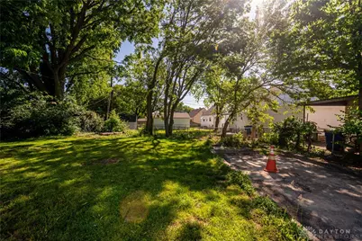 756 Alexander Drive, Dayton, OH 45403 - Photo 33