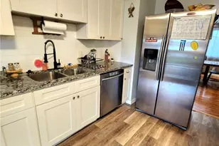 486 Locust Ln, Troy, OH 45373 - Photo 5