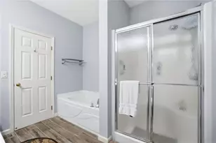 60 E Long Meadow Dr, Springboro, OH 45066 - Photo 27