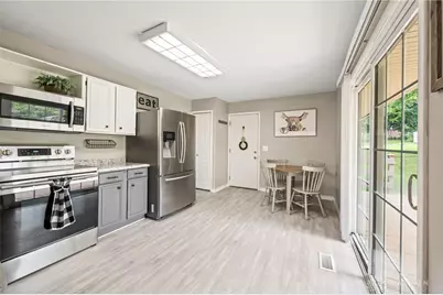 130 Teakwood Lane, Springboro, OH 45066 - Photo 7