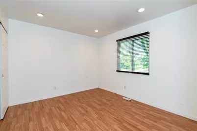1976 Redstone Drive, Fairborn, OH 45324 - Photo 11