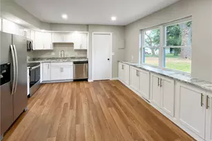 7548 Katy Dr, Miami Township, OH 45459 - Photo 9