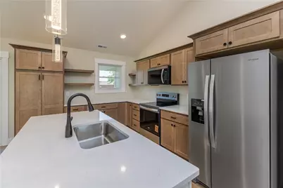 1443 Paul Revere Way, Troy, OH 45373 - Photo 9