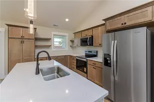 1443 Paul Revere Way, Troy, OH 45373 - Photo 9