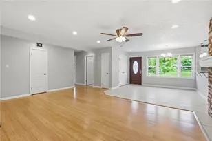 1966 Grange View Dr, Beavercreek, OH 45432 - Photo 17