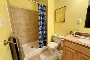 2570 King Arthur Wy, Beavercreek, OH 45431 - Photo 29