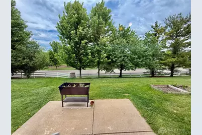 2570 King Arthur Way, Beavercreek, OH 45431 - Photo 31