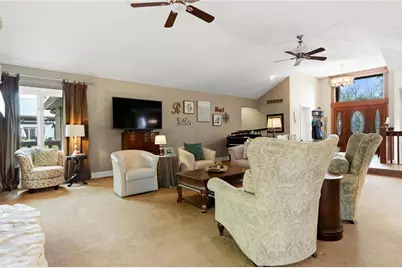 8711 Toftrees Lane, Springboro, OH 45066 - Photo 13