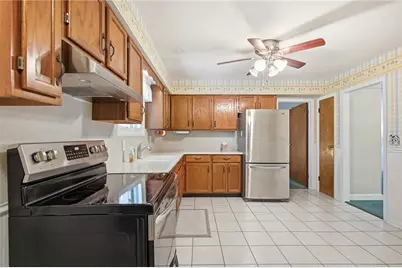 812 Hollendale Drive, Kettering, OH 45429 - Photo 13
