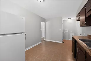 1947 Parkhill Dr, Dayton, OH 45406 - Photo 19