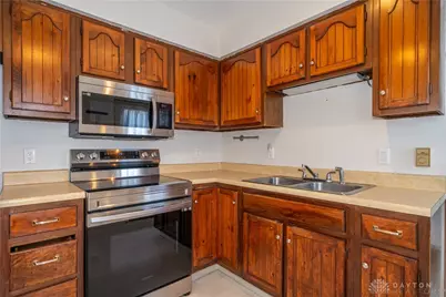 1972 John Street, Hamilton, OH 45011 - Photo 9