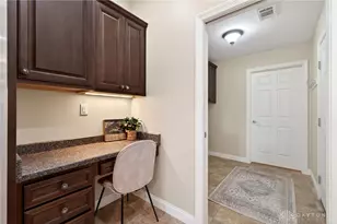 7049 Creekside Cir, Mad River Twp, OH 45323 - Photo 23