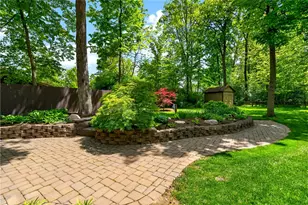 212 Walnut Grove Dr, Washington Twp, OH 45458 - Photo 41